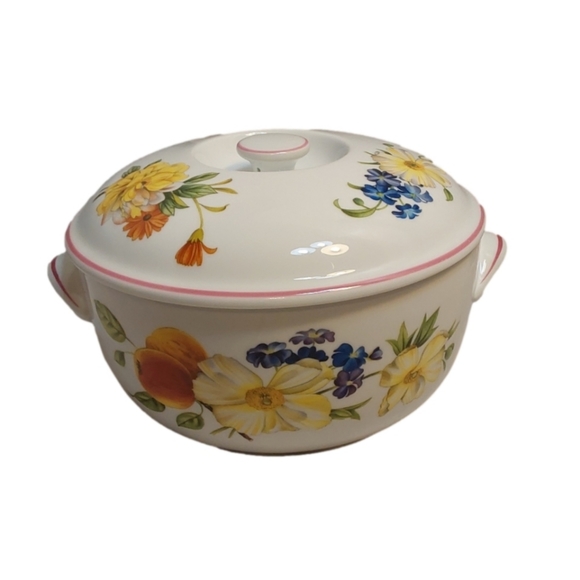 ROYAL WORCESTER VINTAGE ASHFORD ( RED TRIM) ROUND COVERED COOCK POT